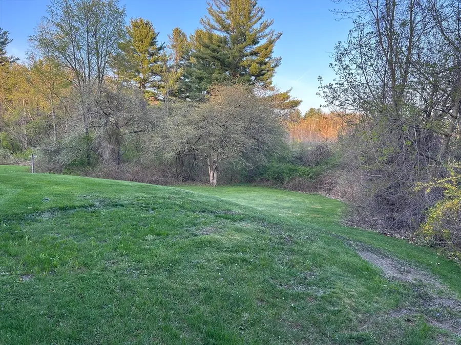 83 Fort Hill Ave, Pittsfield, MA 01201 - #3