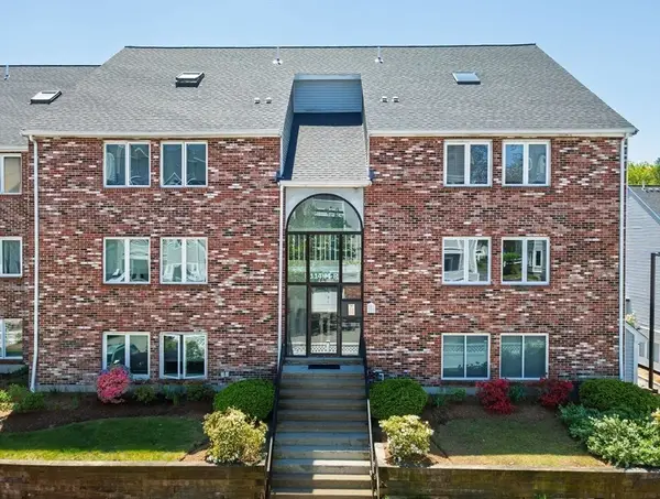 114 Burkhall St #Q, Weymouth, MA 02190