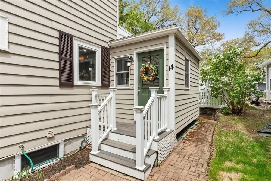 14 Church St, Westwood, MA 02090 - #3