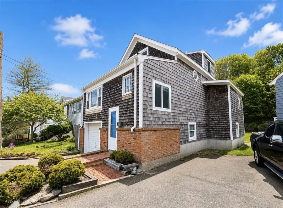 439 Newport Rd, Hull, MA 02045 - #2