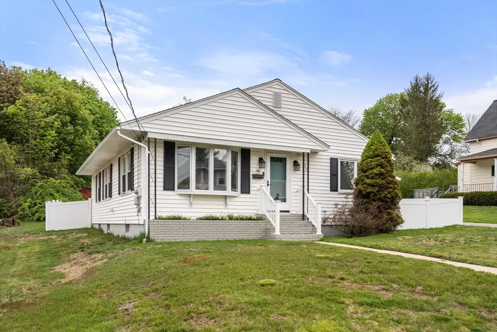 48 Charles St, Gardner, MA 01440 - #1