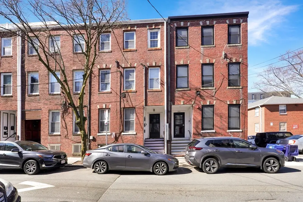 213 W 9th St, Boston, MA 02127 - #1