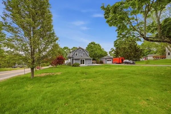 118 Wilbur Avenue, Swansea, MA 02777