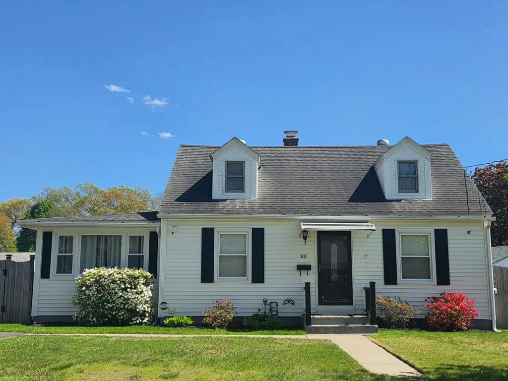 101 Frontenac Street, Chicopee, MA 01020 - #1