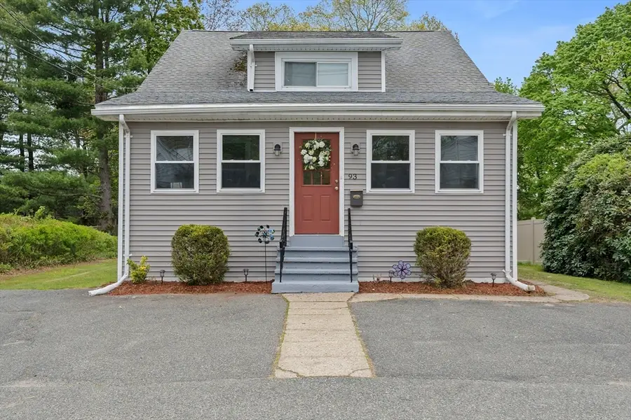 93 Cross St, Randolph, MA 02368 - #2