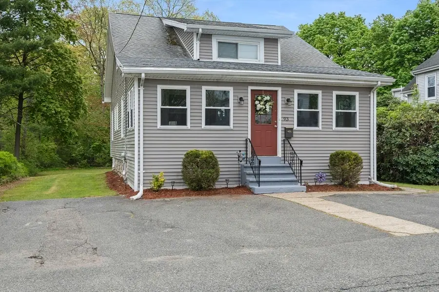 93 Cross St, Randolph, MA 02368 - #3