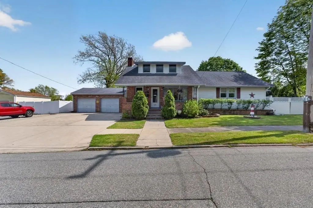 1096 Joyce Street, New Bedford, MA 02745 - #1