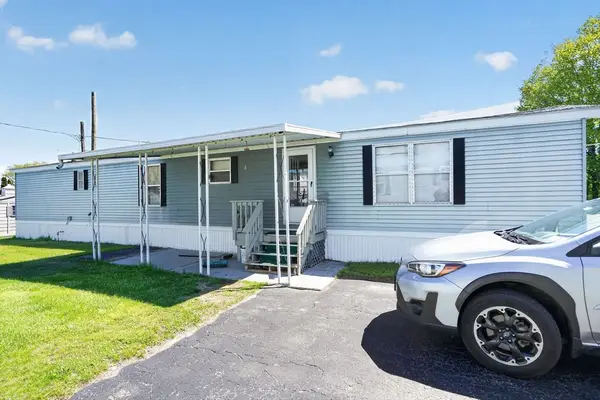 4 1st, Cheshire, MA 01225