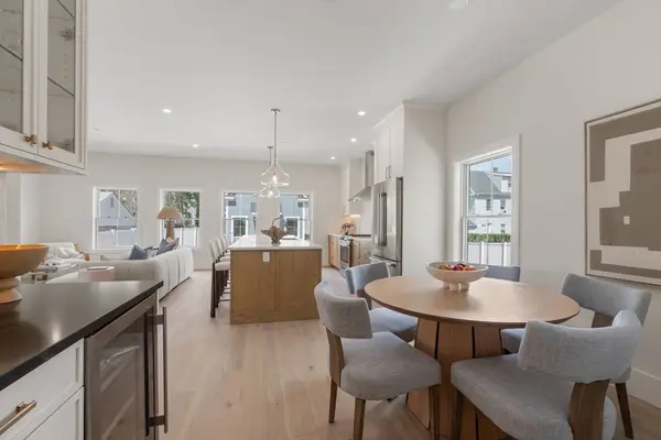 326 Lowell Street #1, Somerville, MA 02145