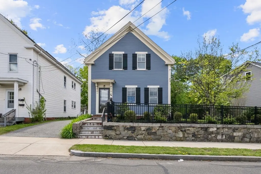 94 William St, Stoneham, MA 02180 - #1
