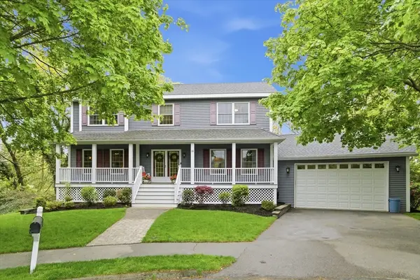 18 Oakridge Dr, Saugus, MA 01906