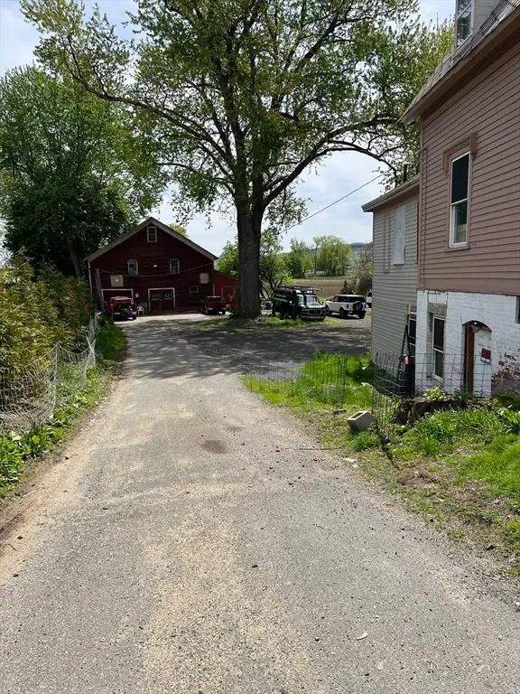 351 Bridge St, Northampton, MA 01060 - #3