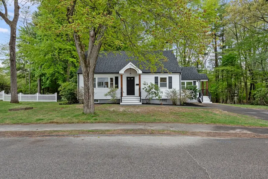 53 Highland St, Walpole, MA 02081 - #3