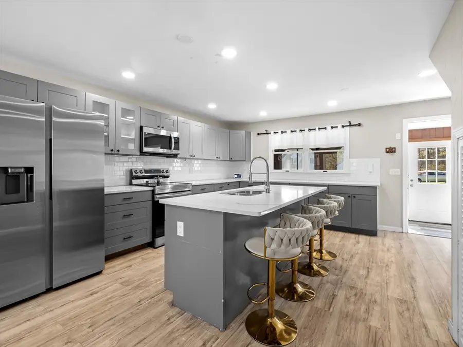549 Main Street, Townsend, MA 01474 - #3