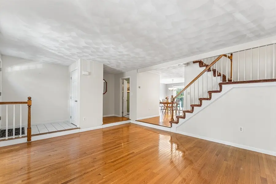 905 Wellman Ave #905, North Chelmsford, MA 01863 - #3