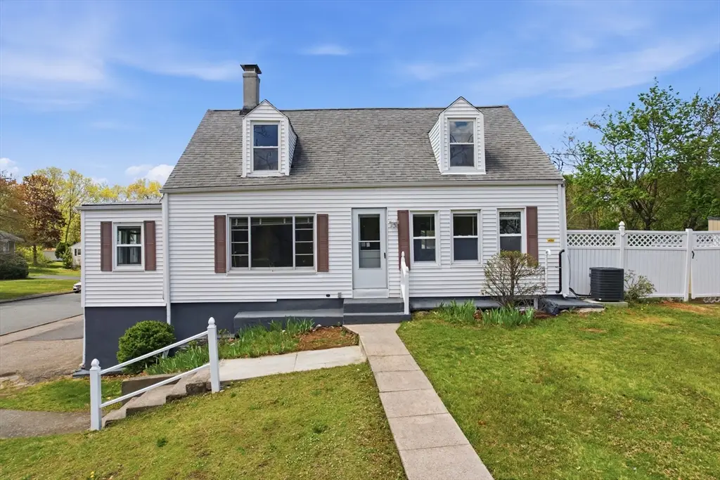 304 High St, Randolph, MA 02368 - #1
