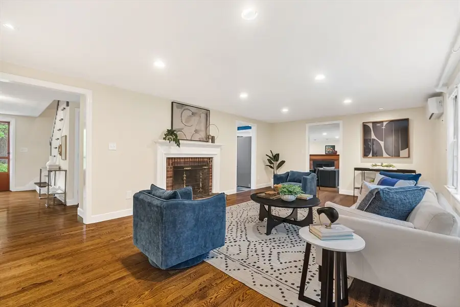 6 Brewster Rd, Wayland, MA 01778 - #3