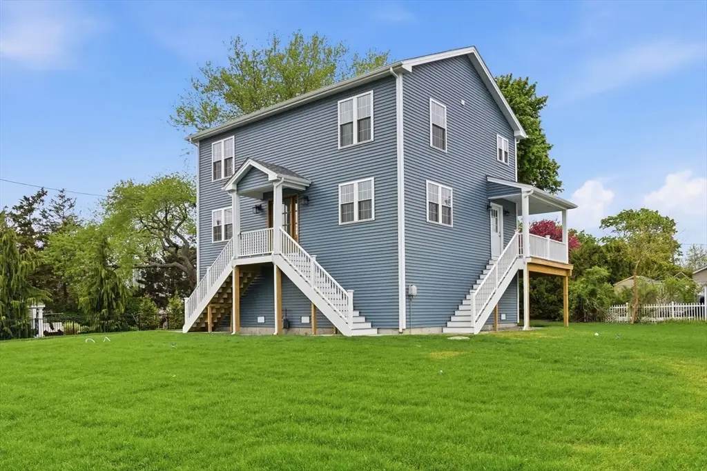60 Bloor, Warwick, RI 02889 - #1