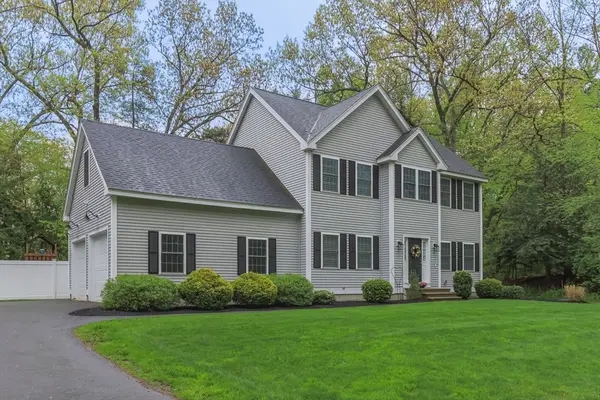104 School House Rd, Groton, MA 01450