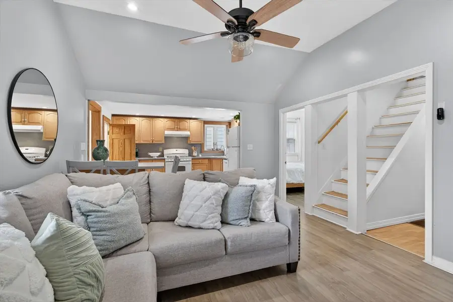 29 Bacheller St, Lynn, MA 01904 - #3