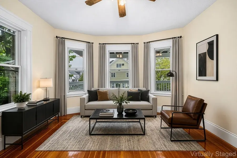 38 Pembroke St, Medford, MA 02155 - #3