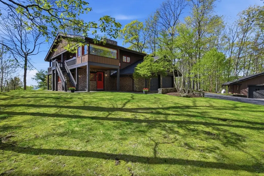 10 Cadwell Dr, Wilbraham, MA 01095 - #1