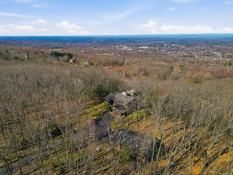10 Cadwell Dr, Wilbraham, MA 01095 - #2