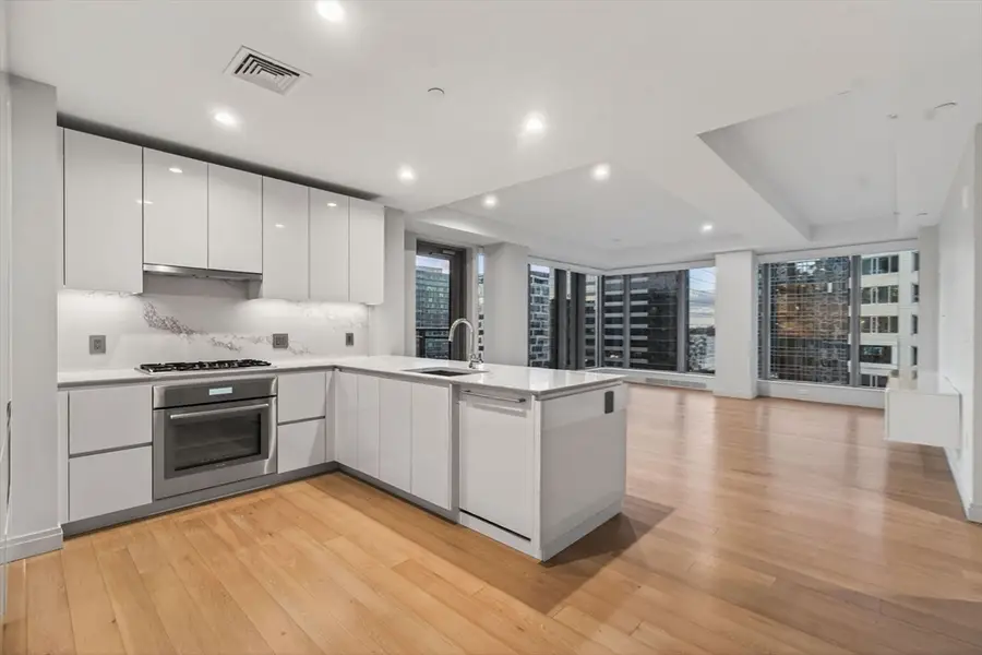 133 Seaport Blvd #1208, Boston, MA 02210 - #3