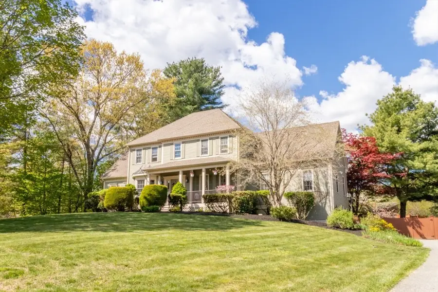 2 Macintyre Dr, North Reading, MA 01864 - #2