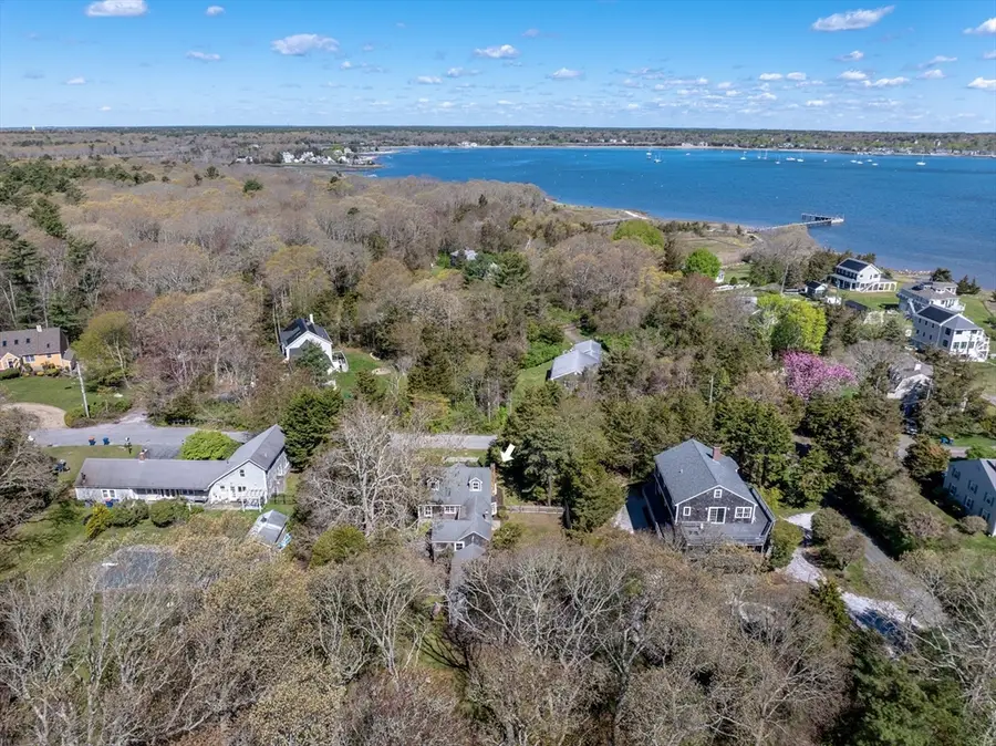 12 Noyes Ave, Mattapoisett, MA 02739 - #3