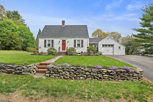 9 Grant Ave, Walpole, MA 02032
