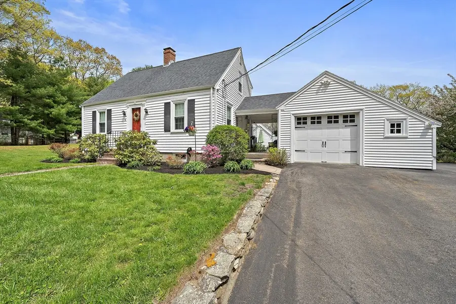 9 Grant Ave, East Walpole, MA 02032 - #2