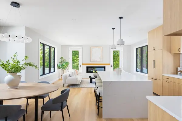 356 Linwood Ave #356, Newton, MA 02460