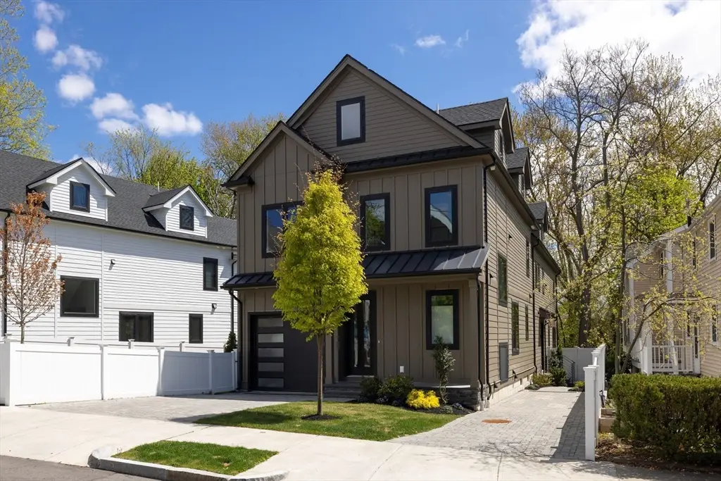 356 Linwood Ave #356, Newton, MA 02460 - #1