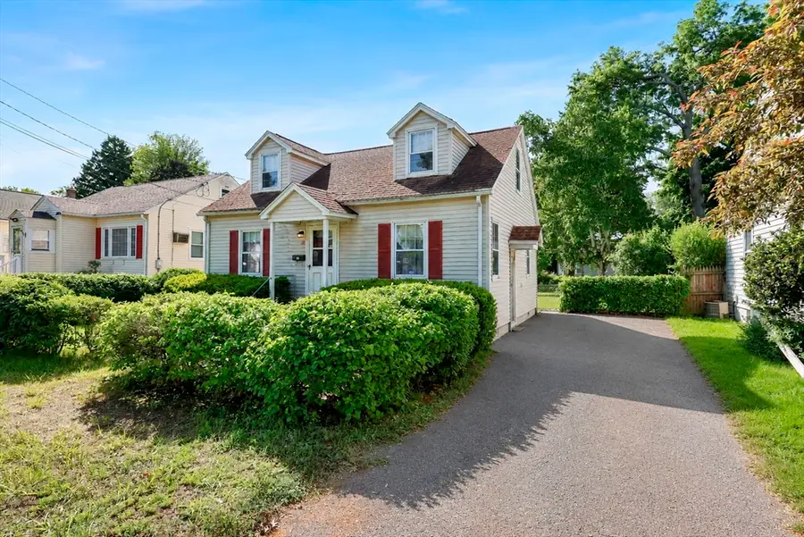 95 Kingsley St, Springfield, MA 01104 - #2