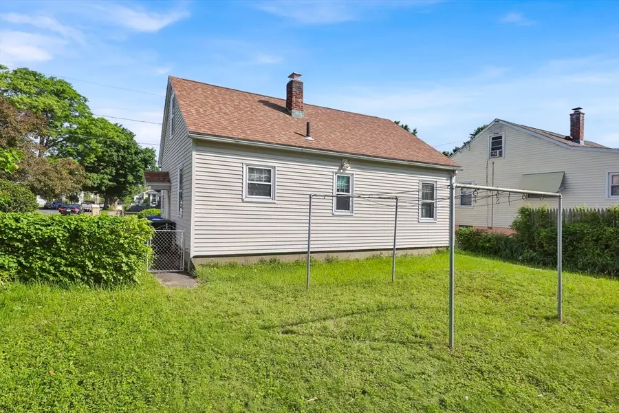 95 Kingsley St, Springfield, MA 01104 - #3