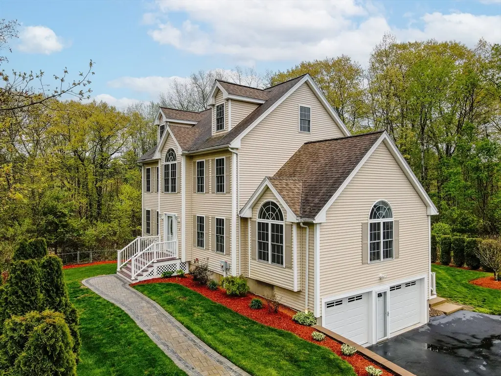 21 Colonial Farm Rd, Haverhill, MA 01832 - #1