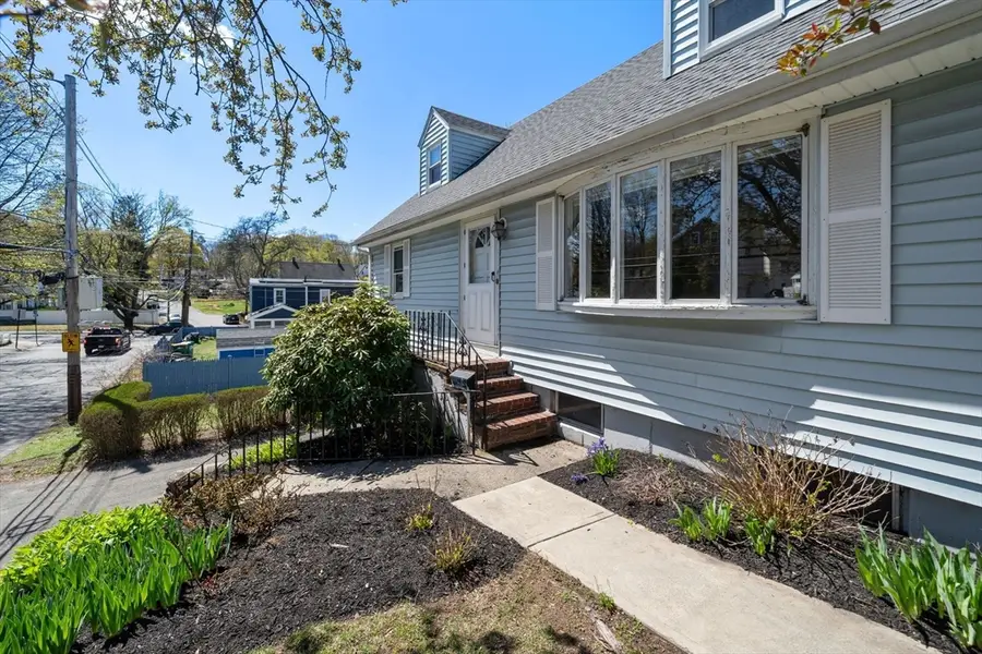 4 Spring Court, Woburn, MA 01801 - #2