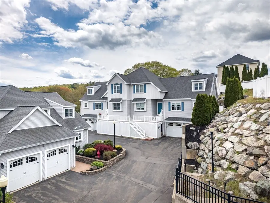 597 Main St #B6, Stoneham, MA 02180 - #3