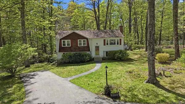 23 Bancroft, Pepperell, MA 01463
