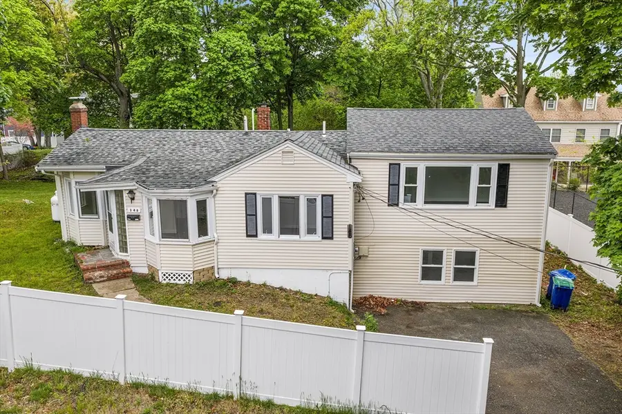 146 Hayward St, Braintree, MA 02184 - #2