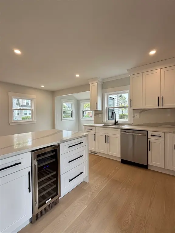 589 Weld St, Boston, MA 02132 - #3