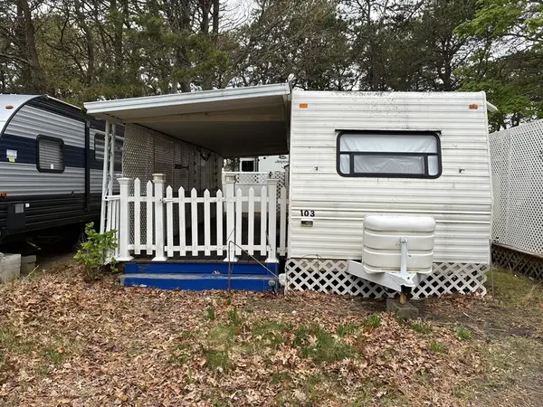 698 Willow Street #103, Yarmouth, MA 02664