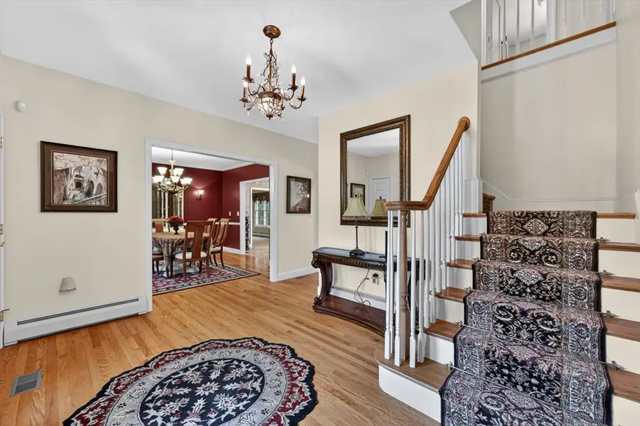 101 Meadowbrook Ln, Westport, MA 02790 - #2