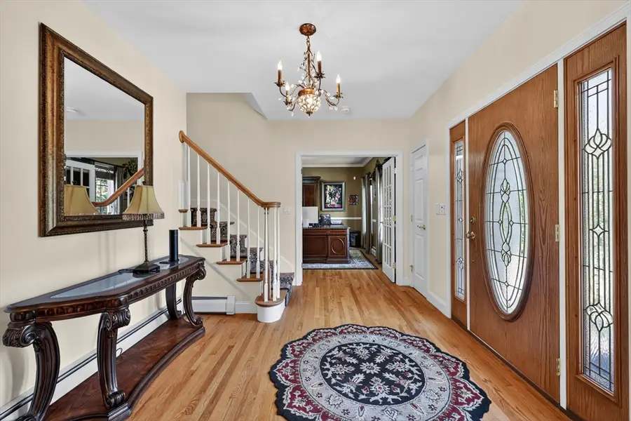 101 Meadowbrook Ln, Westport, MA 02790 - #3