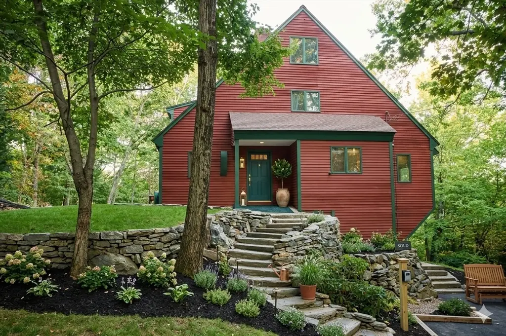 131 Jewett St, Pepperell, MA 01463 - #1