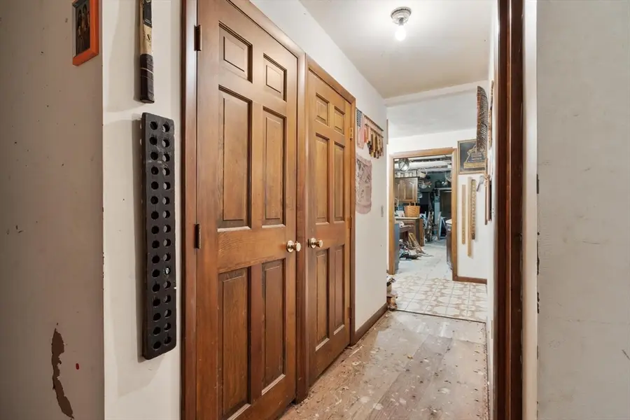 354 Maple St, Bellingham, MA 02019 - #3