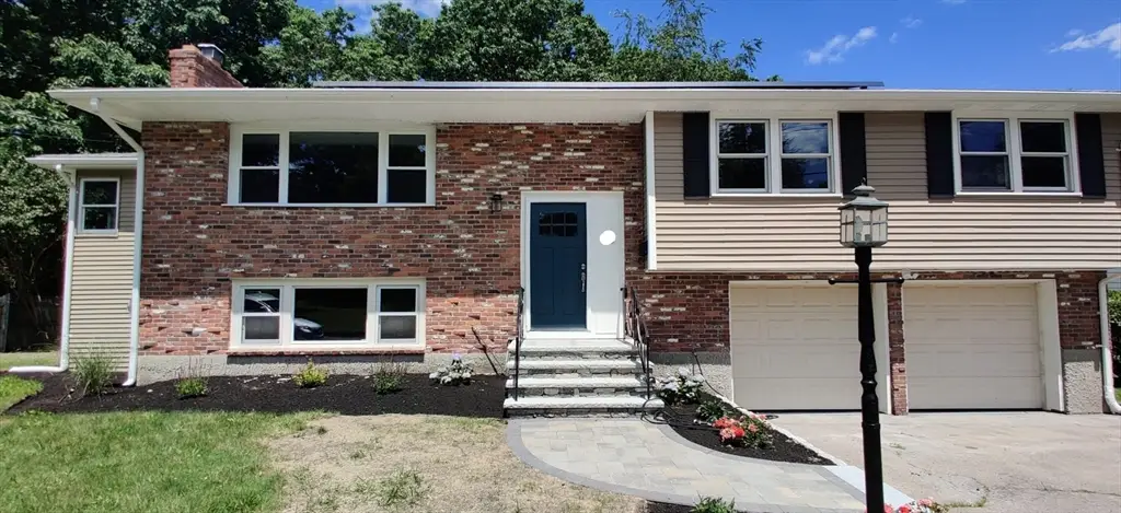 15 Sunset Dr, Randolph, MA 02368 - #1