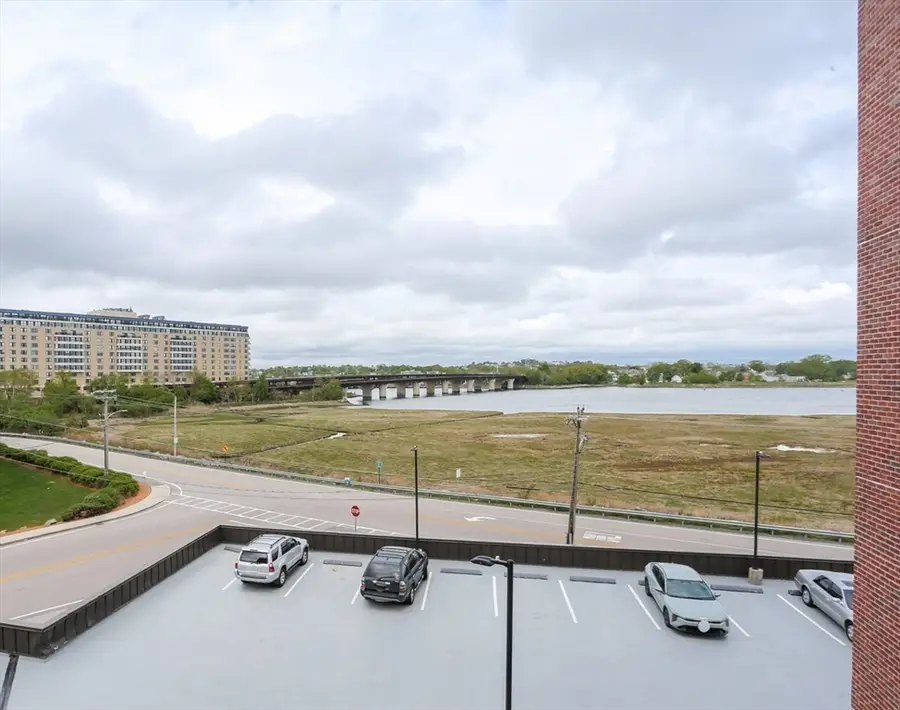 90 Quincy Shore Dr #302, Quincy, MA 02171 - #2