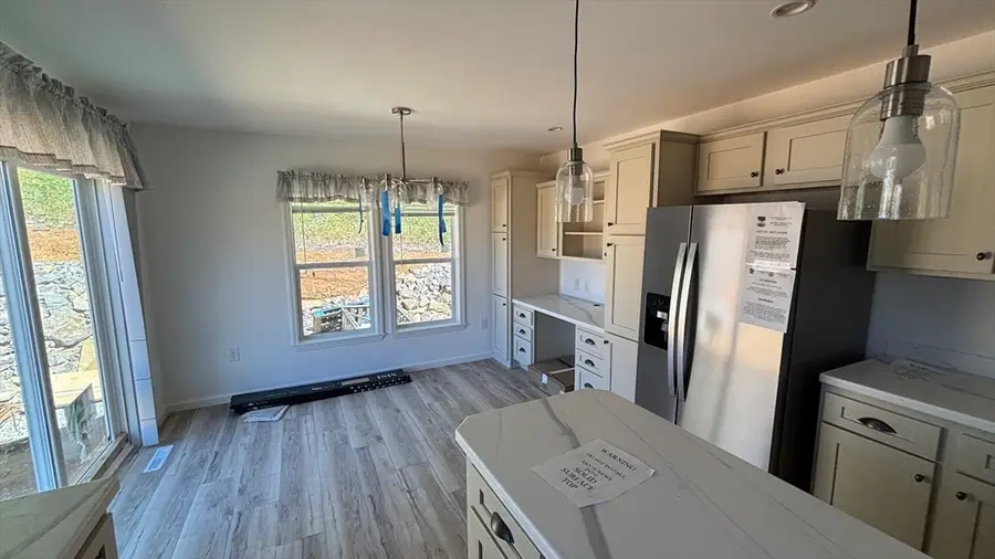 20 Pinrock Drive, Sturbridge, MA 01566 - #2